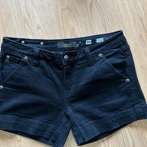 Black miss me jean shorts